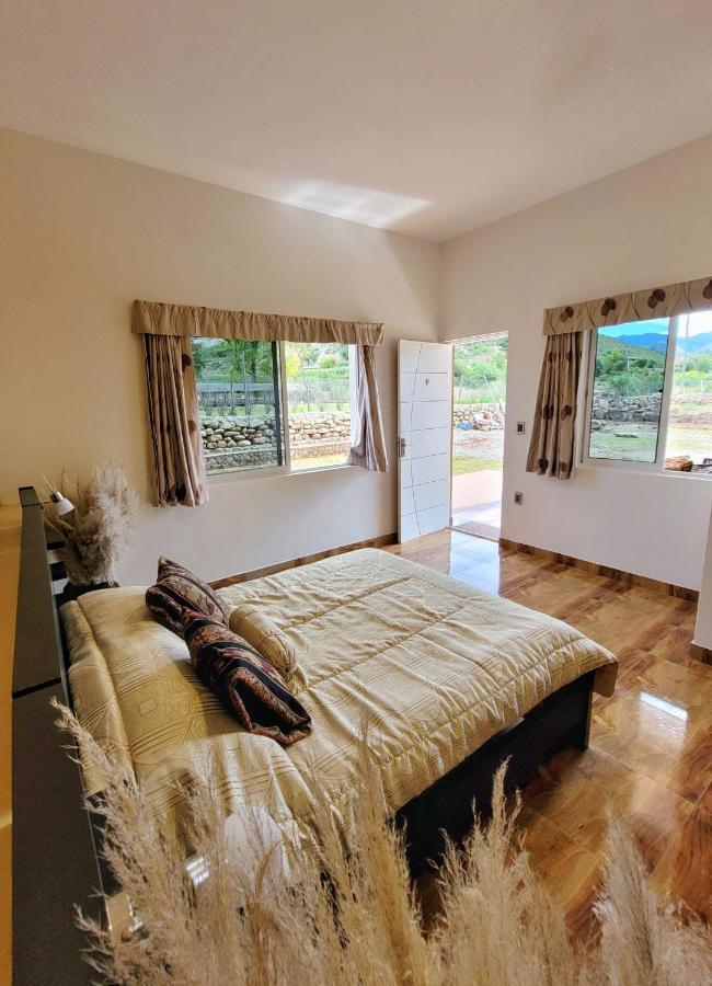 Hotel Mil Estrellas-Torotoro Potosí エクステリア 写真