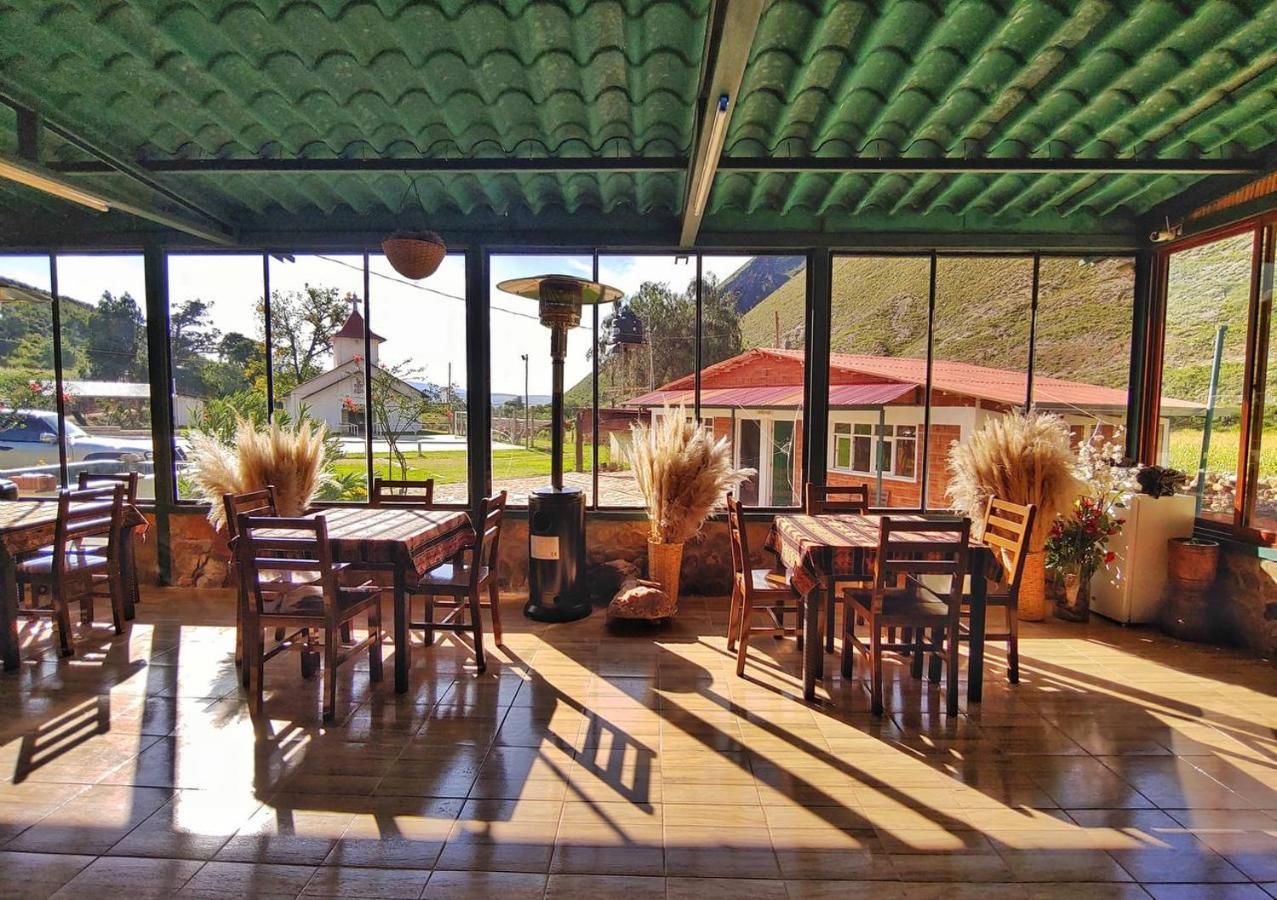Hotel Mil Estrellas-Torotoro Potosí エクステリア 写真